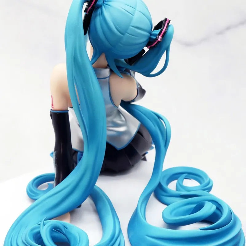 New 14CM Anime Sitting Hatsune Miku Figures kawaii Long Hair Sakura Action Toys Girls PVC Figure Model Toys Girl